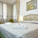 Residenza Calle Larga San Marco شقة