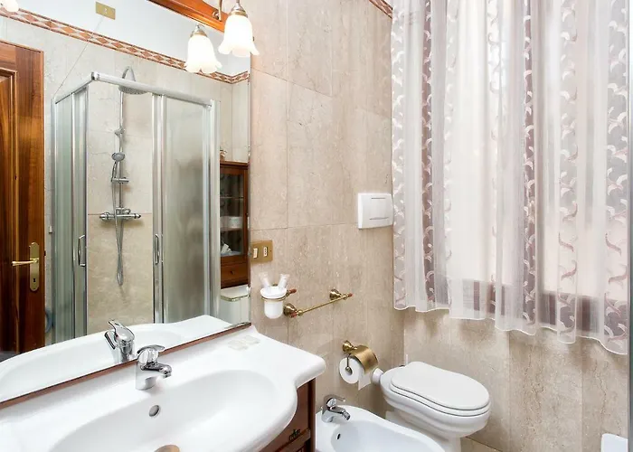 Residenza Calle Larga San Marco *